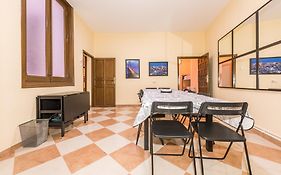 Grand Latina Apartment